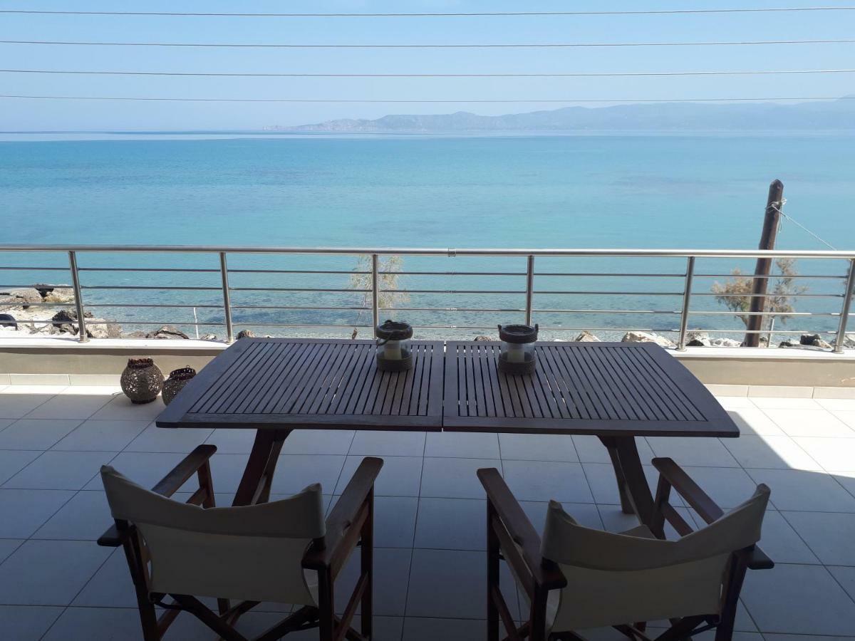 Vrachati Sea Front House Káto Ássos Bagian luar foto